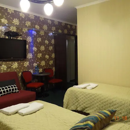 B&B 